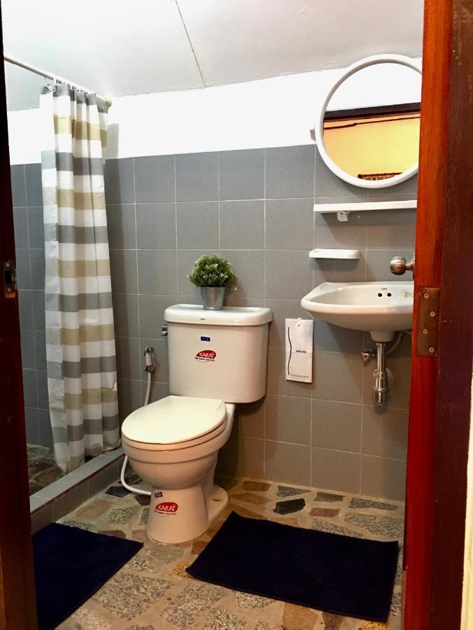 Bed and breakfast Nan Waterside Hong Bon Nern Extérieur photo