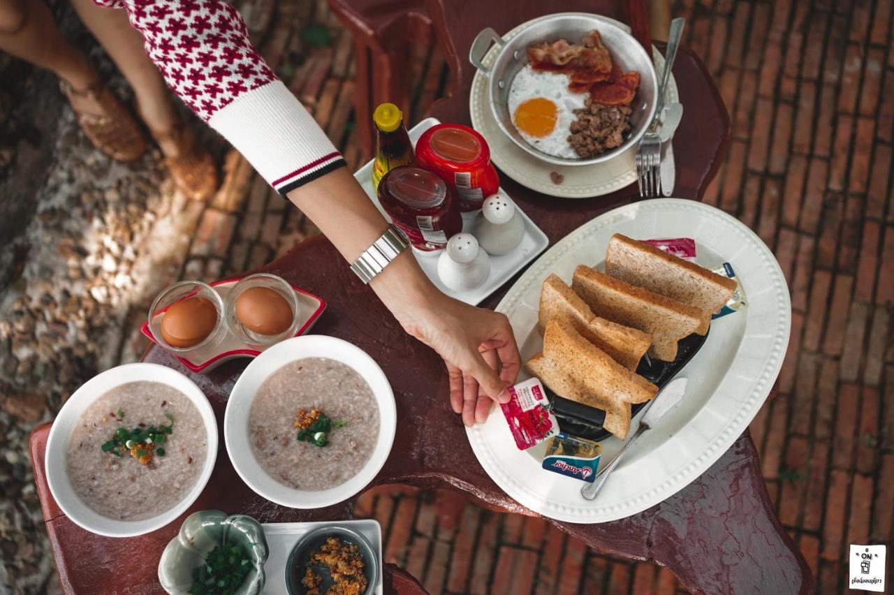 Bed and breakfast Nan Waterside Hong Bon Nern Extérieur photo