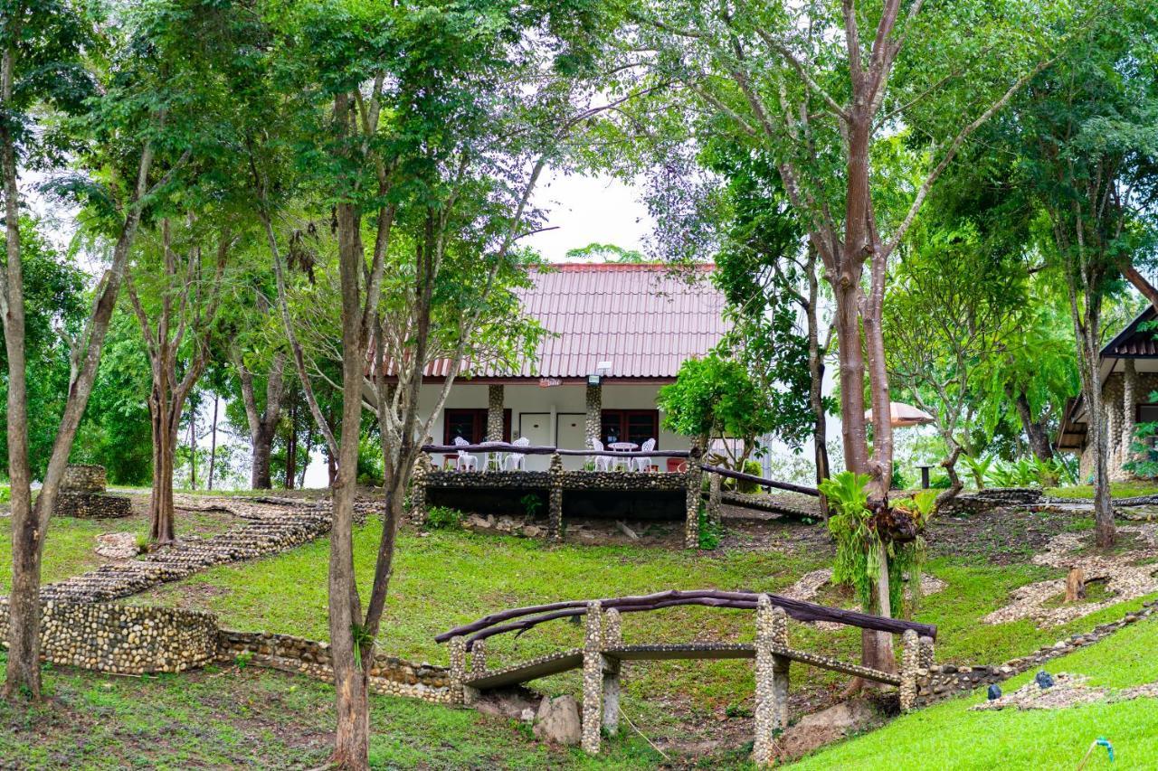Bed and breakfast Nan Waterside Hong Bon Nern Extérieur photo