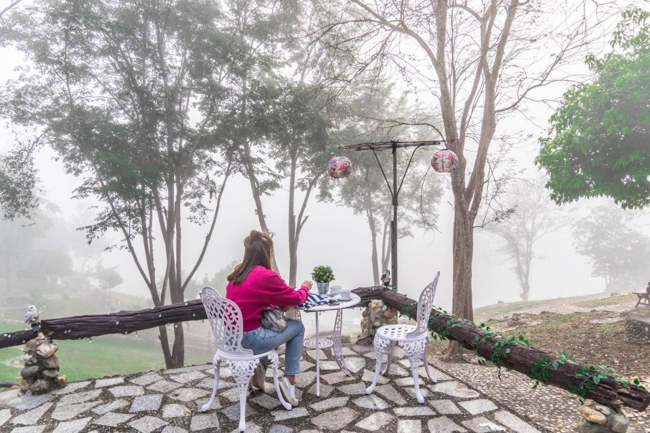 Bed and breakfast Nan Waterside Hong Bon Nern Extérieur photo