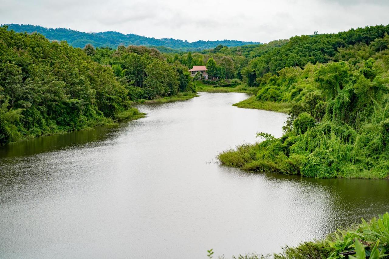 Bed and breakfast Nan Waterside Hong Bon Nern Extérieur photo
